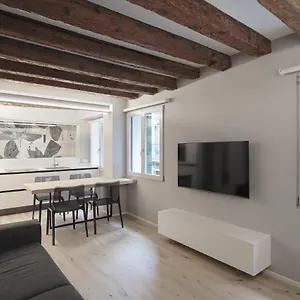  Apartment San Stae Glamour
