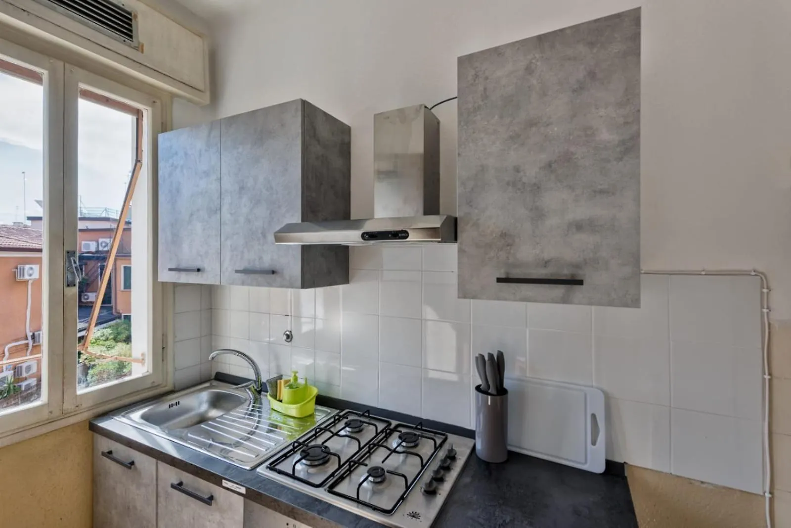 2 Bedroom Apartment Mestre Train Station Venice